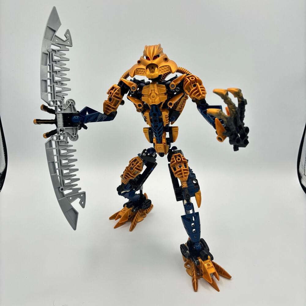 LEGO BIONICLE: Titan Warrior Brutaka (8734) - Complete No box or Instructions